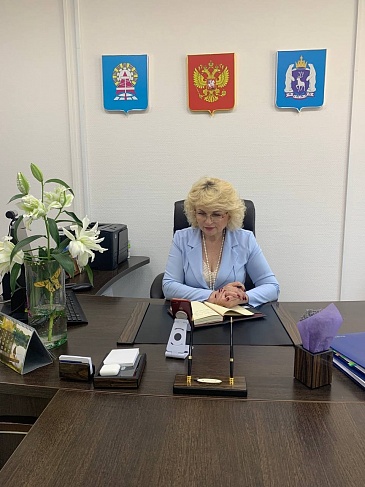 Директор Ямальского филиала «СОГАЗ-Мед» провела  онлайн-консультации жителям удаленных территорий Ямало-Ненецкого автономного округа, новости, пресс-релизы, статьи, «СОГАЗ-Мед», омс